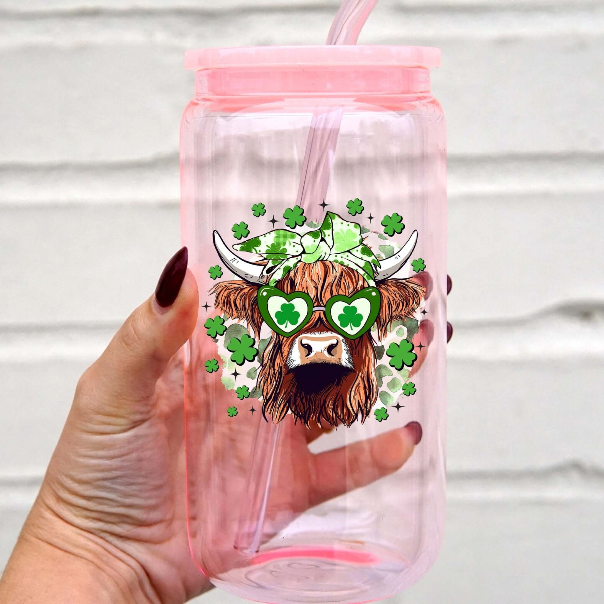 St Patrick's Day Highland Cow Cup With Lid and Straw