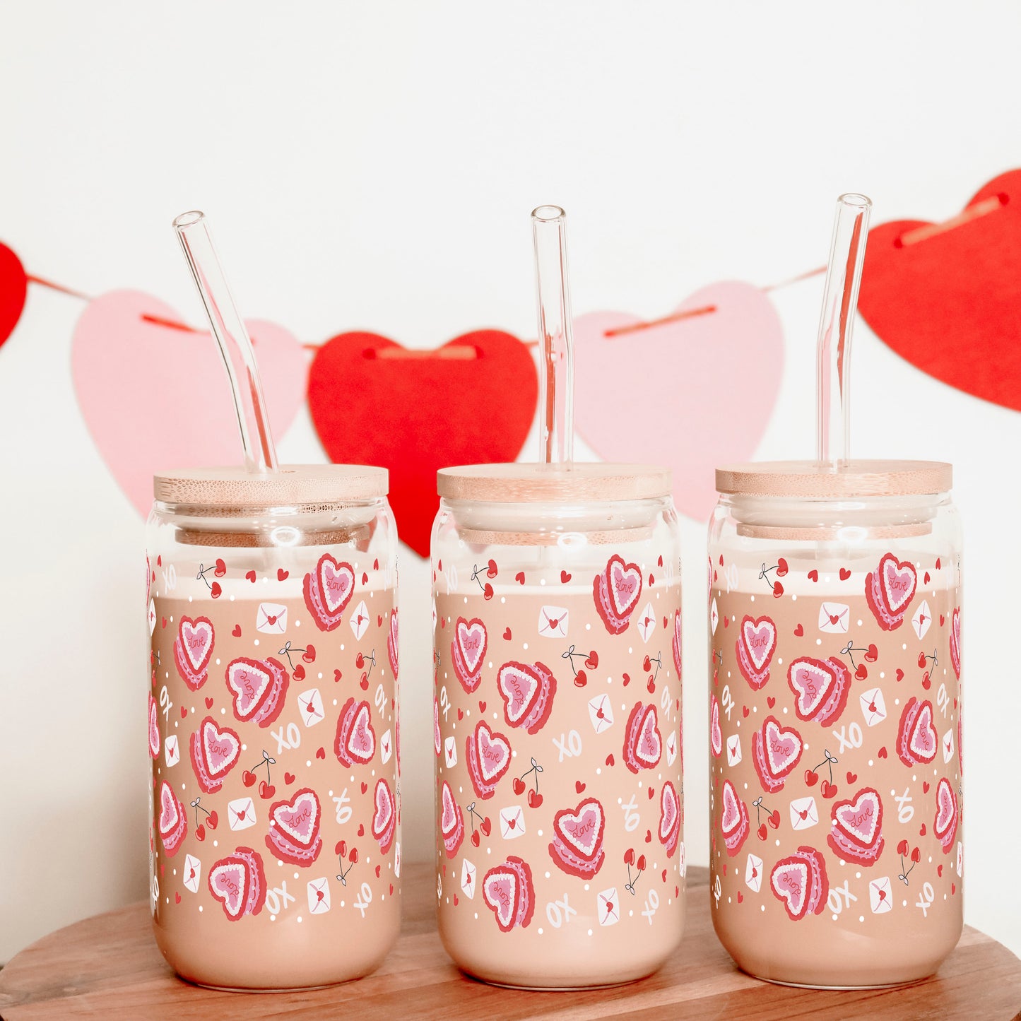 Valentine's Day Heart Cakes Glass Can Cup With Lid and Straw