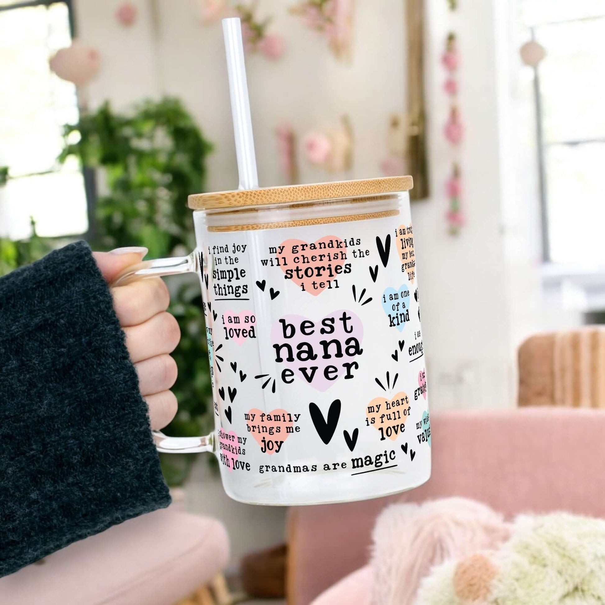 Best Grandma, Gigi, or Nana Ever 17oz Glass Mug With Lid and Straw from Sip Sip Hooray – Mugs