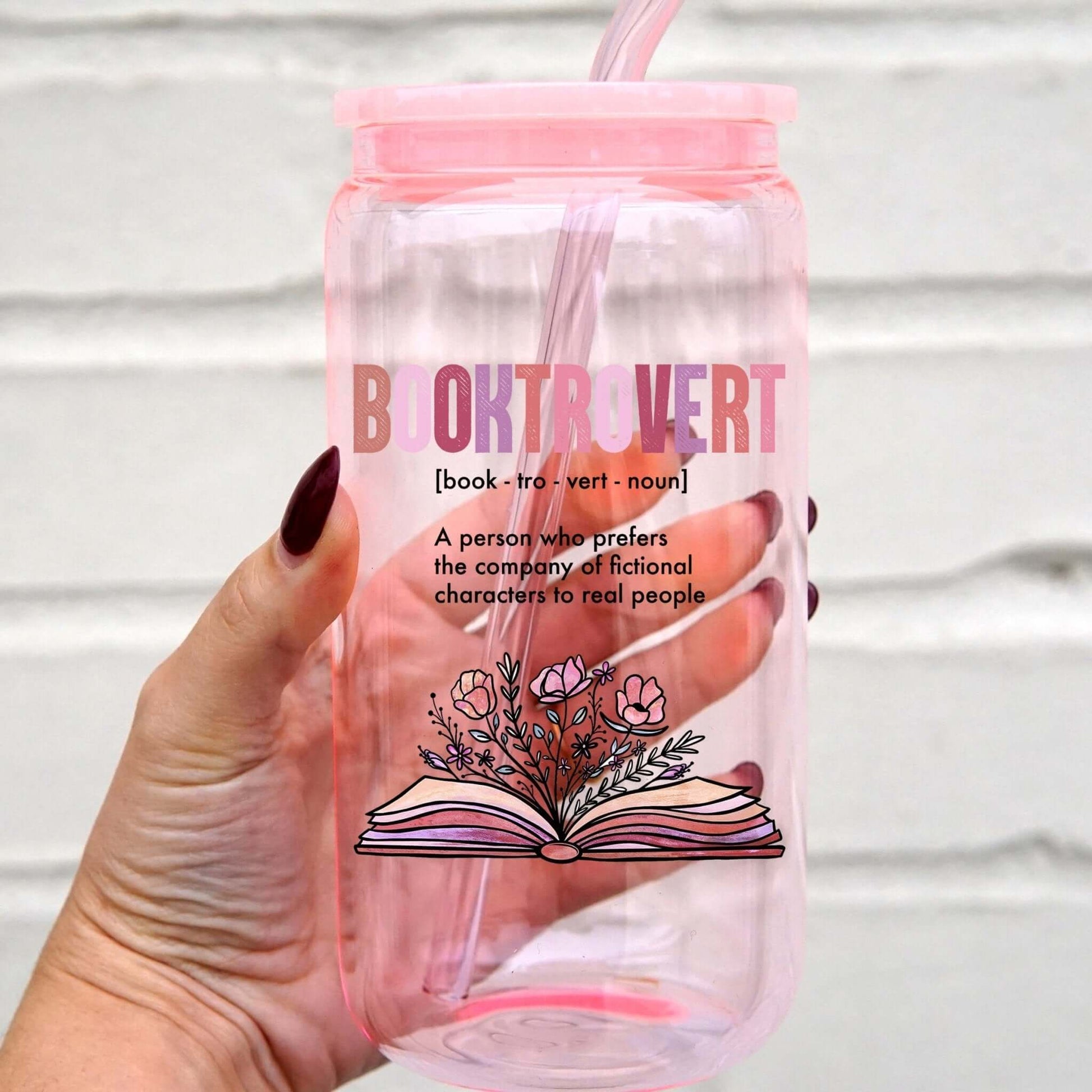 Booktrovert Can Cup With Lid and Straw from Sip Sip Hooray – Drinkware