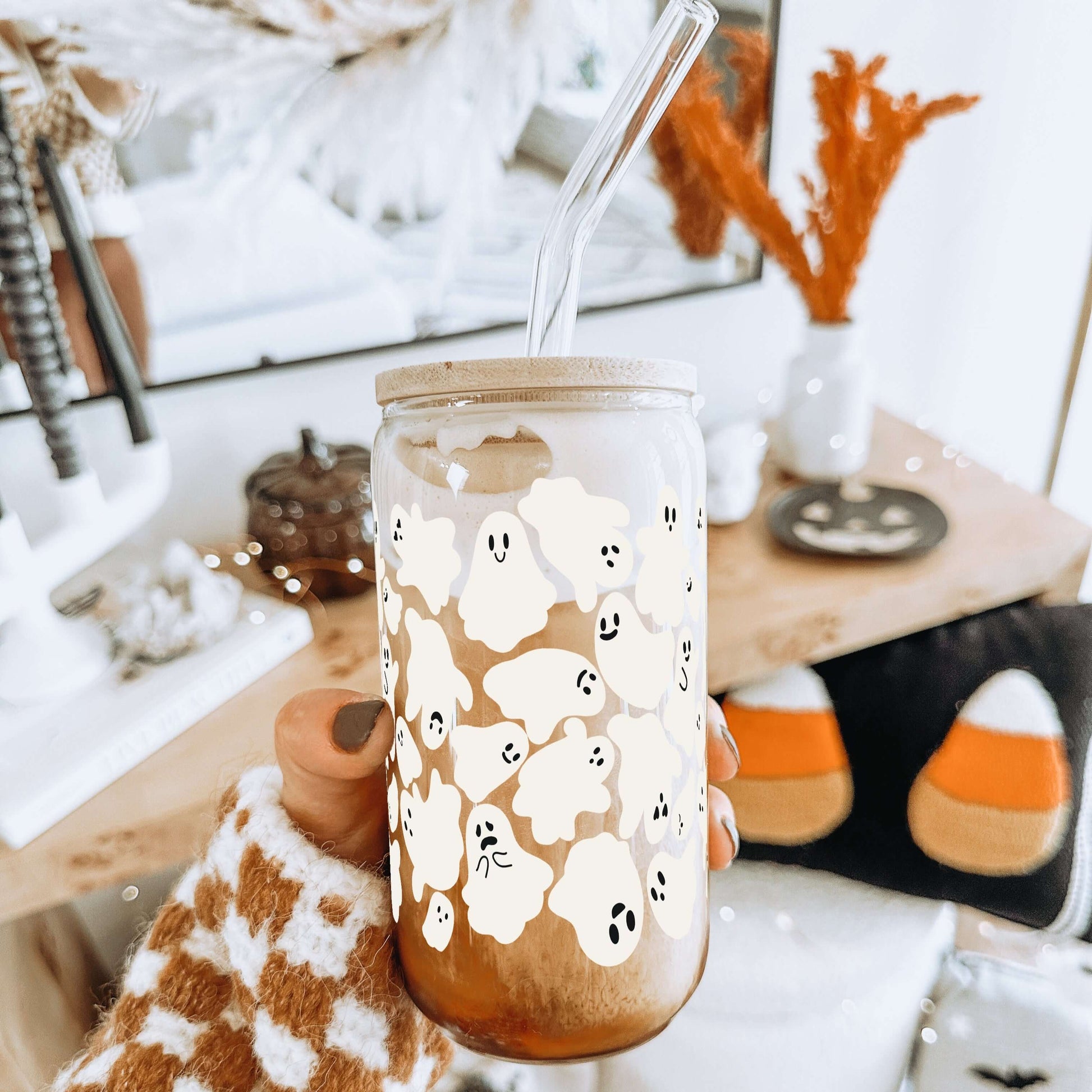 Classic Ghosties Cup With Lid and Straw from Sip Sip Hooray – Tumblers