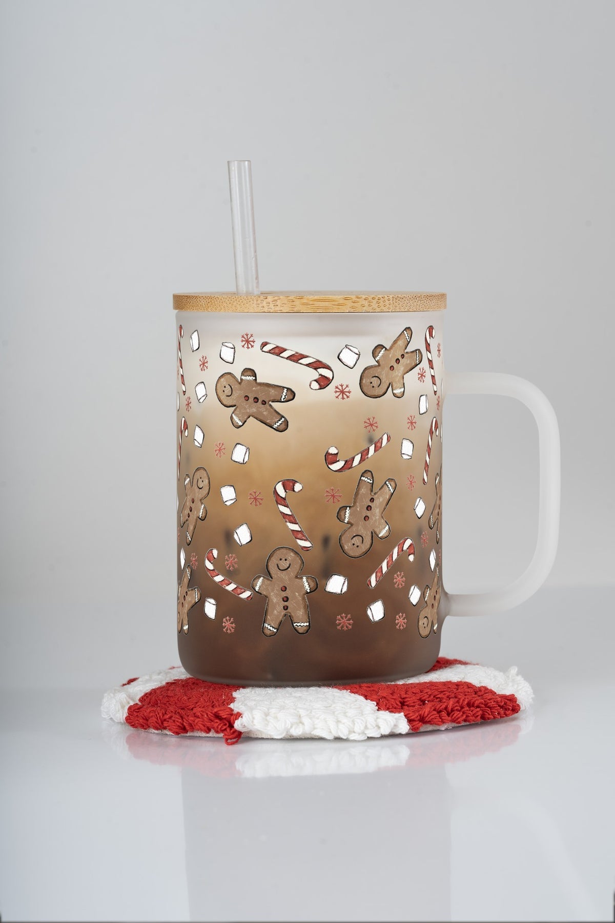 Gingerbread Candy 17oz frosted glass mug with bamboo lid, straw and red peppermint mug rug