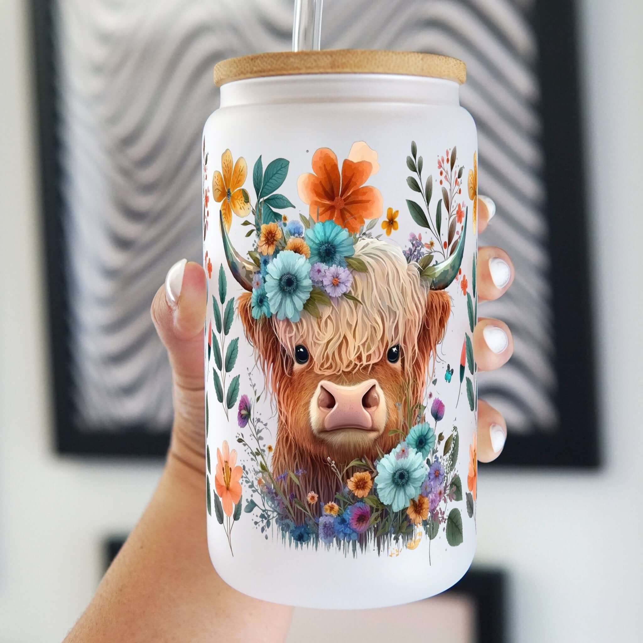 Highland Cow Cup With Lid And Straw