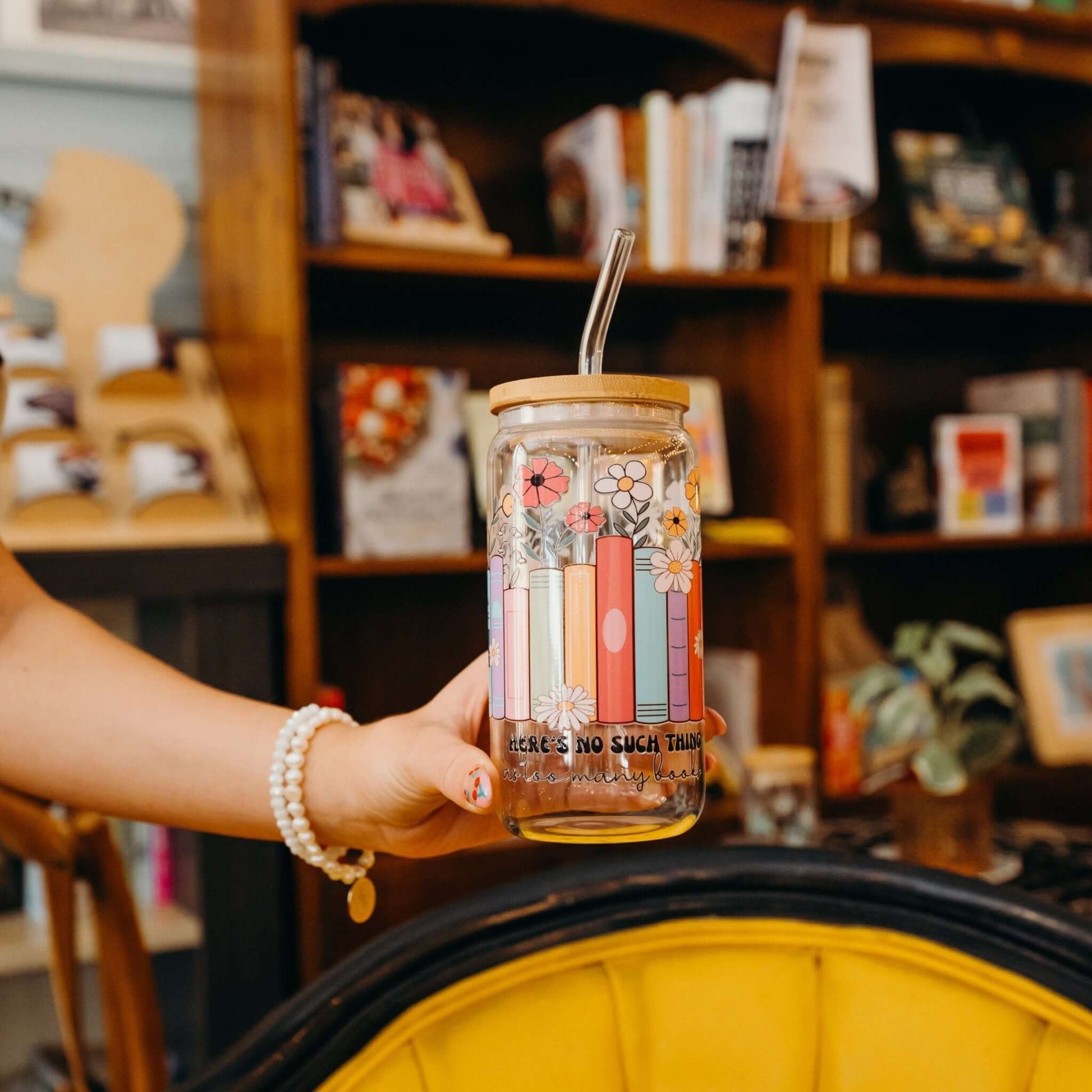 No Such Thing As too Many Books Cup With Lid And Straw from Sip Sip Hooray – Drinkware