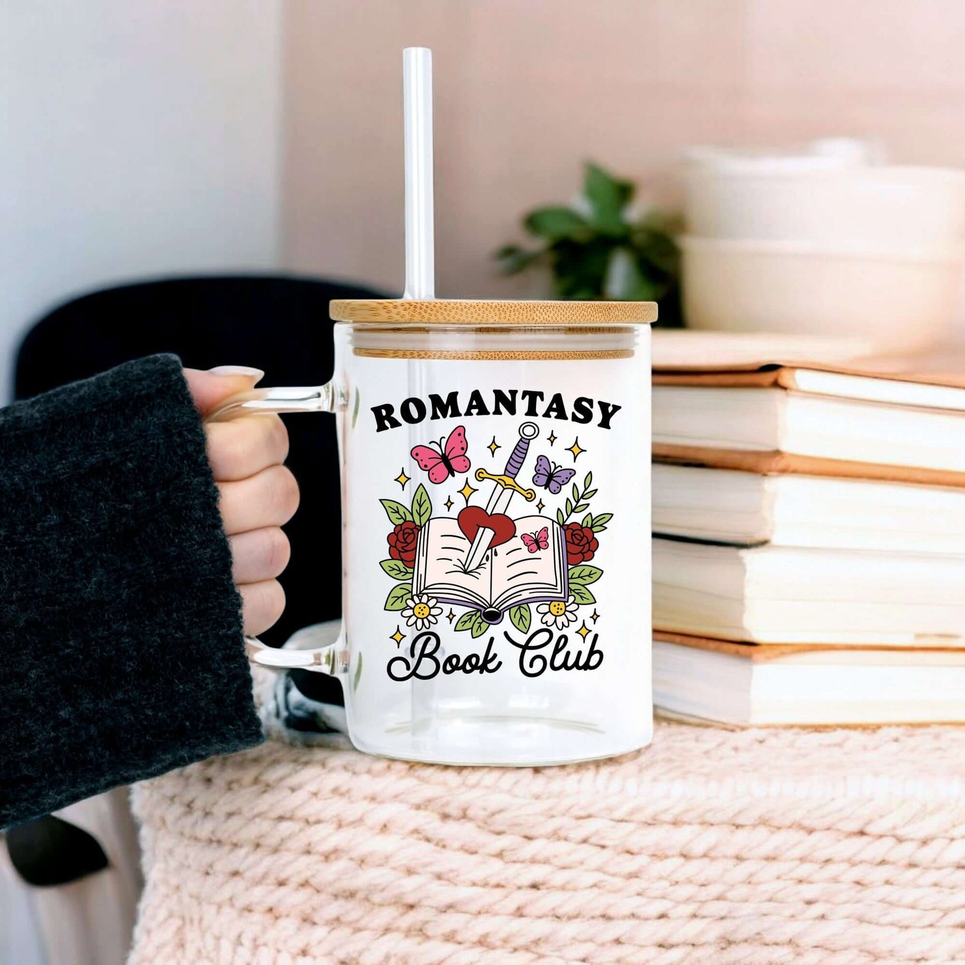 Romantasy Book Club 17oz Glass Mug With Lid and Straw from Sip Sip Hooray – Drinkware