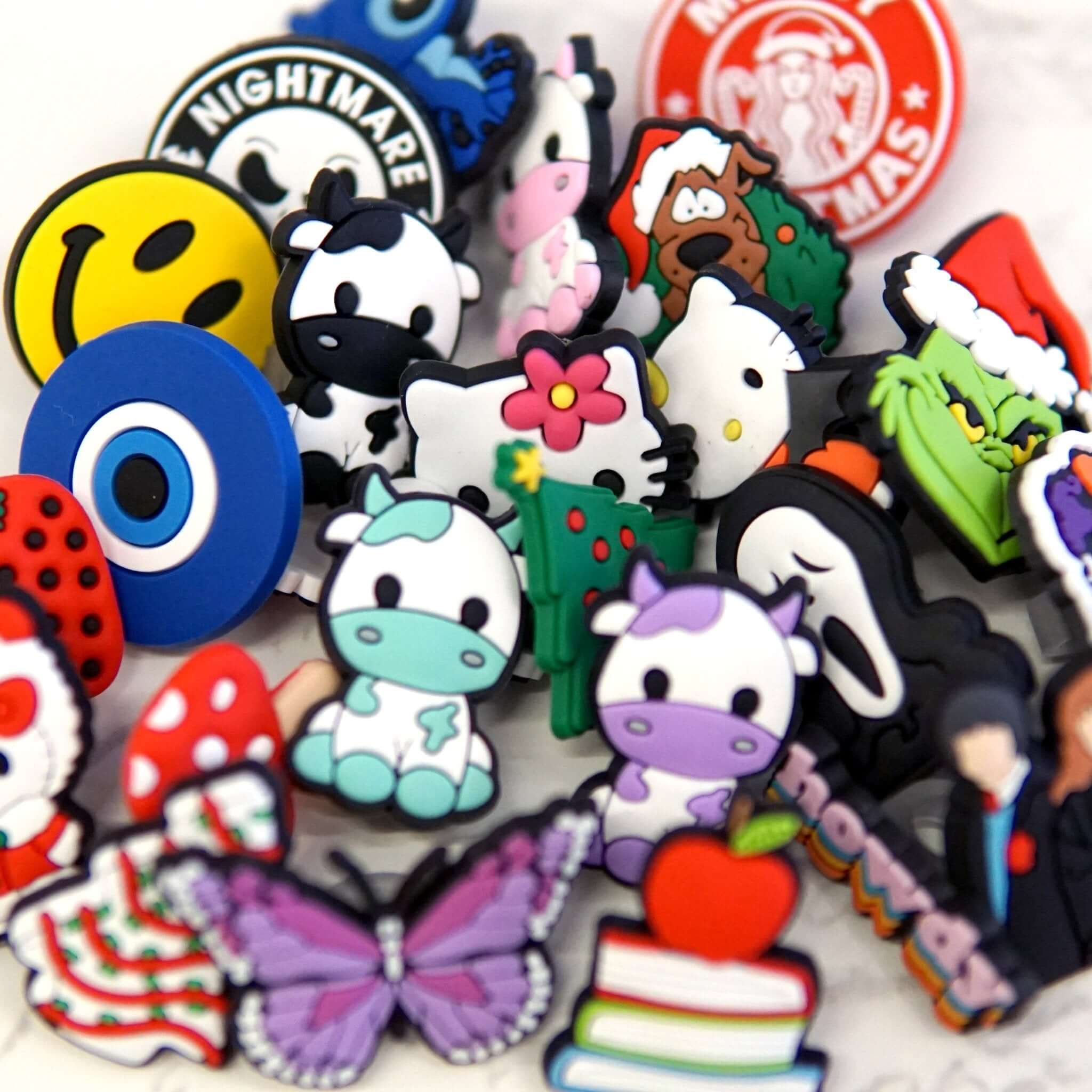 Straw Charm Toppers