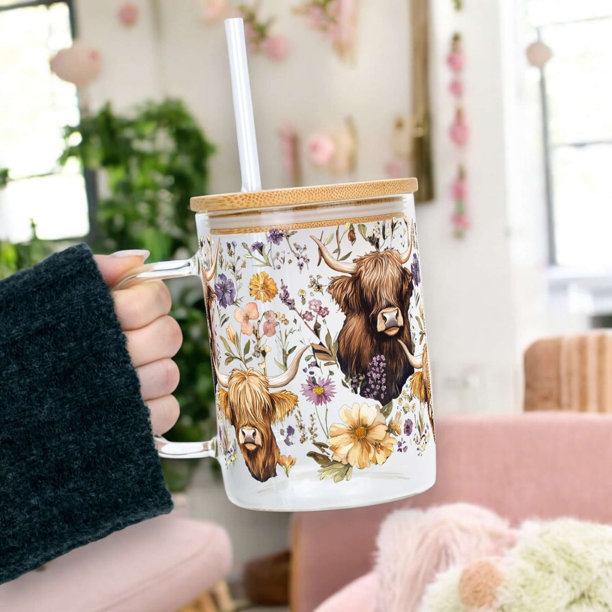 Wildflower Highland Cow 17oz Mug With Lid and Straw from Sip Sip Hooray – Mugs
