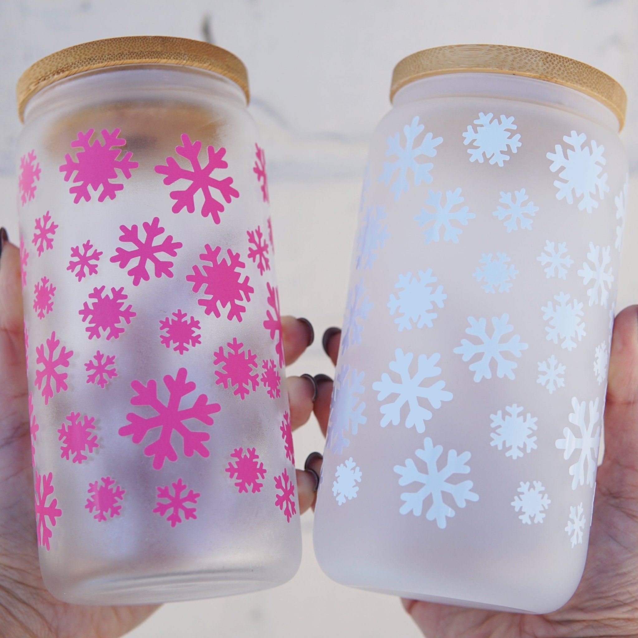 Color Changing Christmas Themed 16oz Glass Can Cups - Sip Sip Hooray