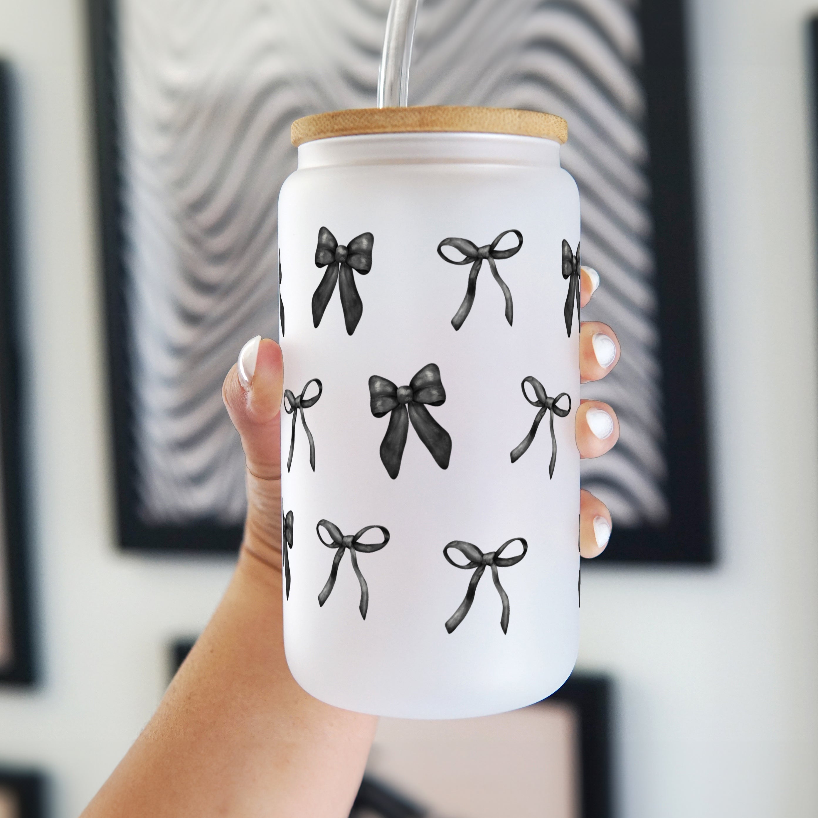 Black Coquette Bows Can Cup With Lid and Straw