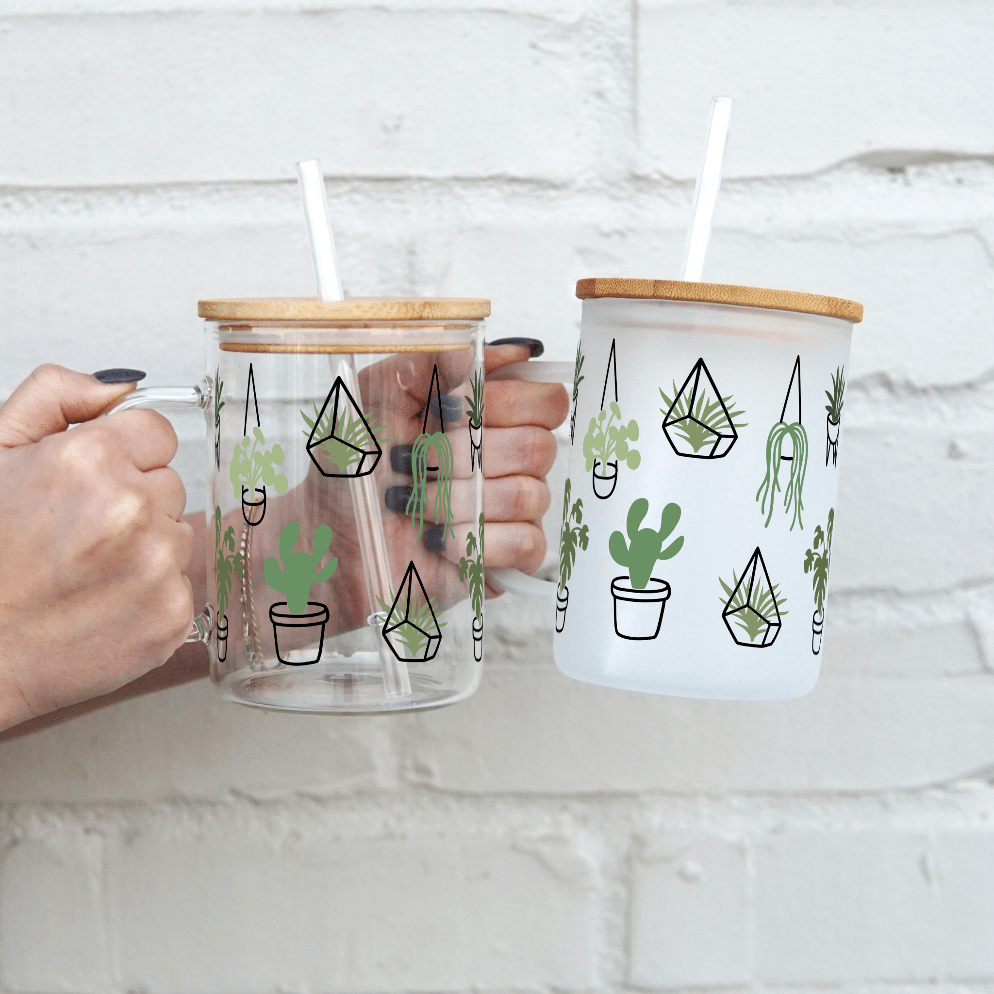 Greenery Plants 17oz Glass Mug With Lid and Straw