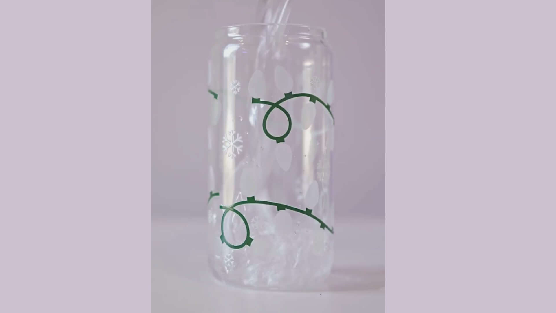 Load video: Color Changing Christmas Lights Cup with Lid and Straw from Sip Sip Hooray – Tumblers
