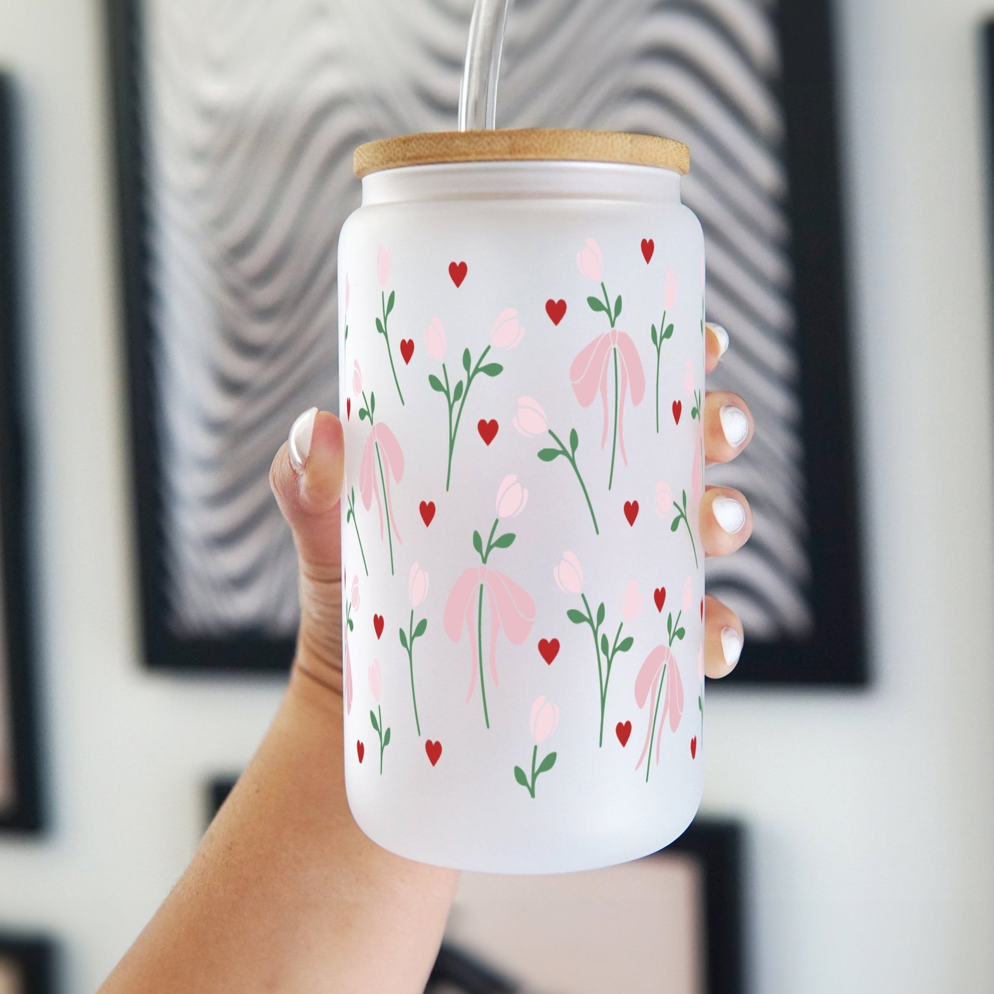 Tulips and Bows Cup With Lid and Straw - Sip Sip Hooray