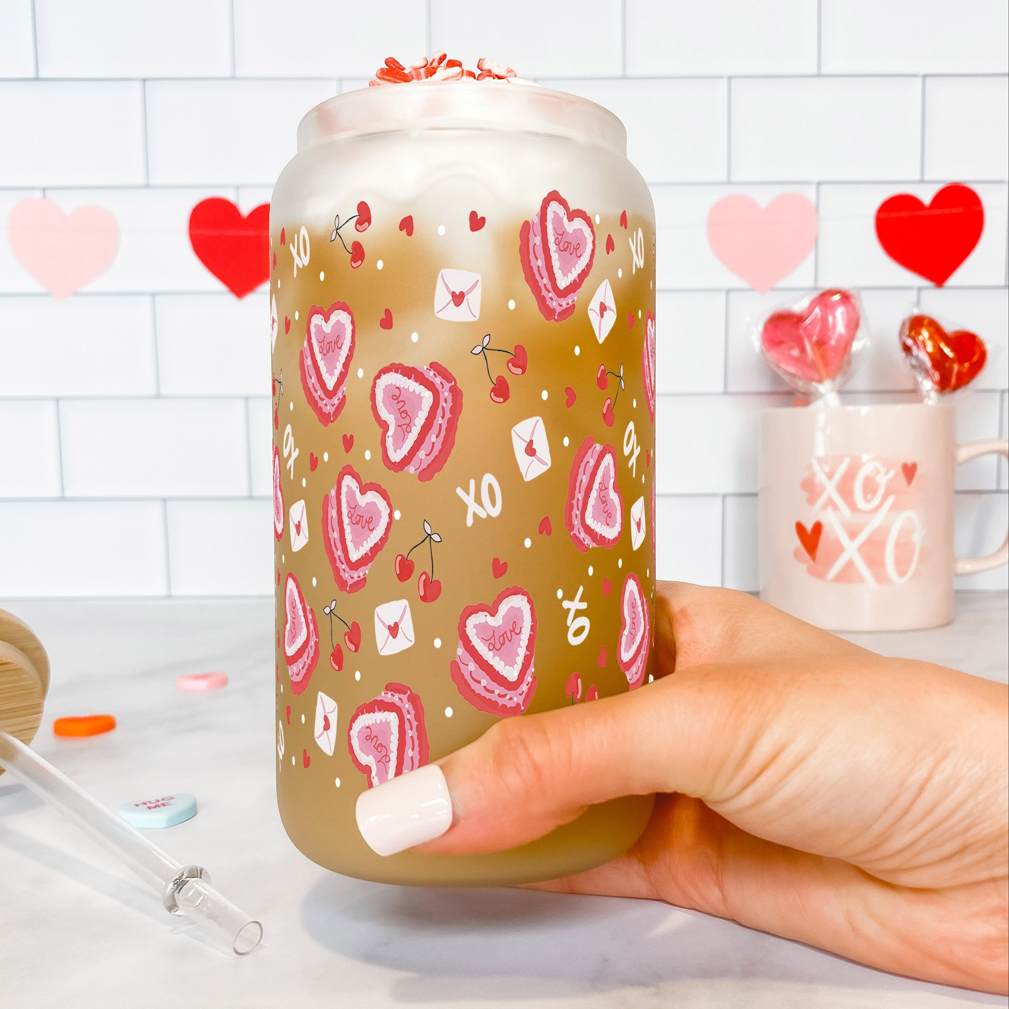 Valentine's Day Heart Cakes Can Cup With Lid and Straw - Sip Sip Hooray